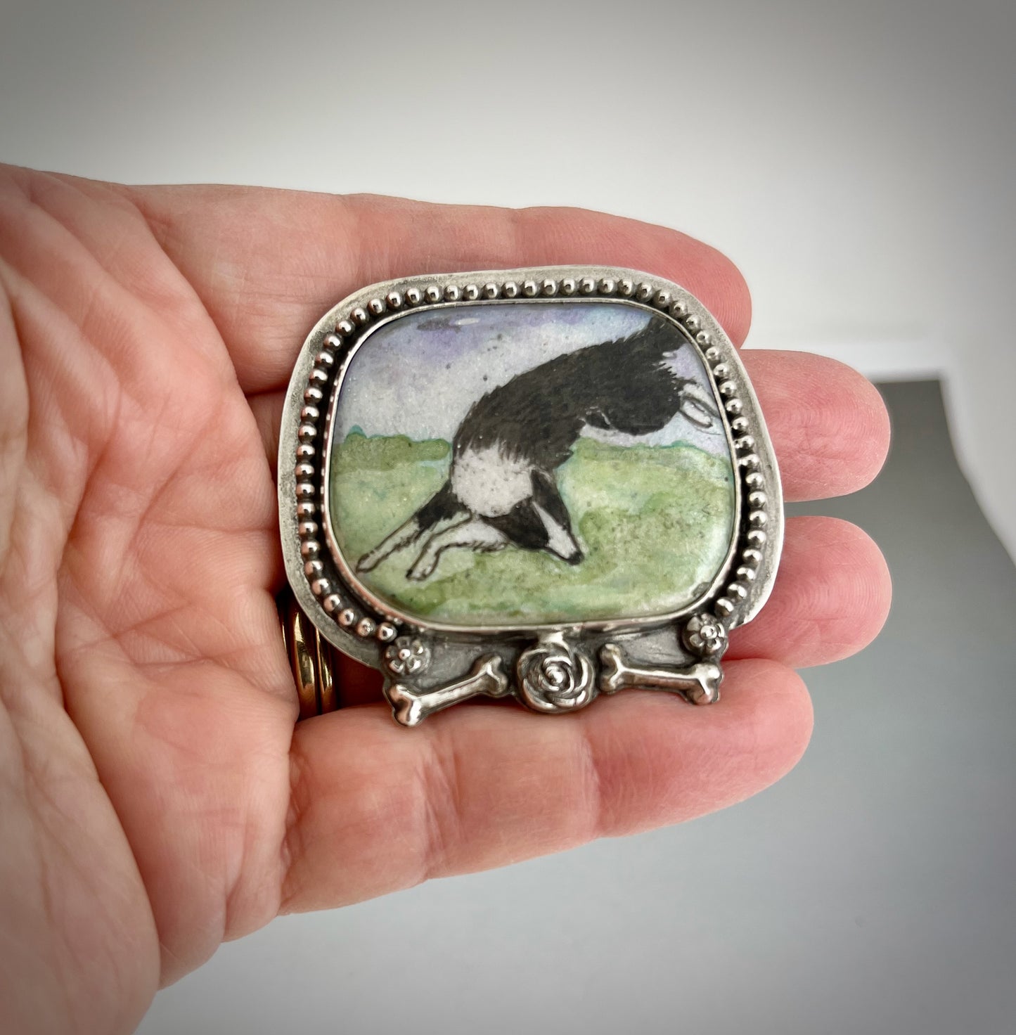 Border Collie Brooch in Sterling Silver